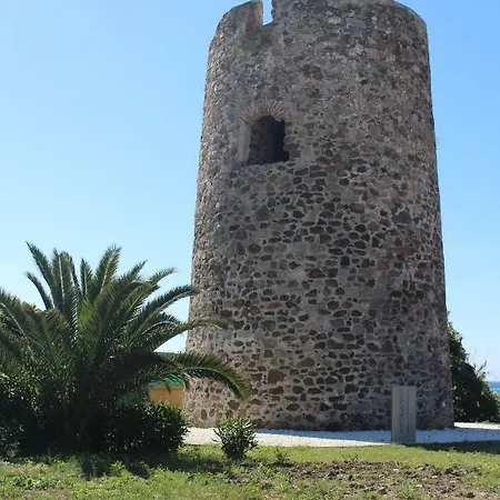 Esmeralda Vila Estepona
